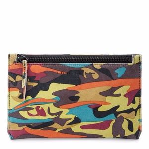 LIEBESKIND Berlin Suede Camo Pouch Blood Red Camo